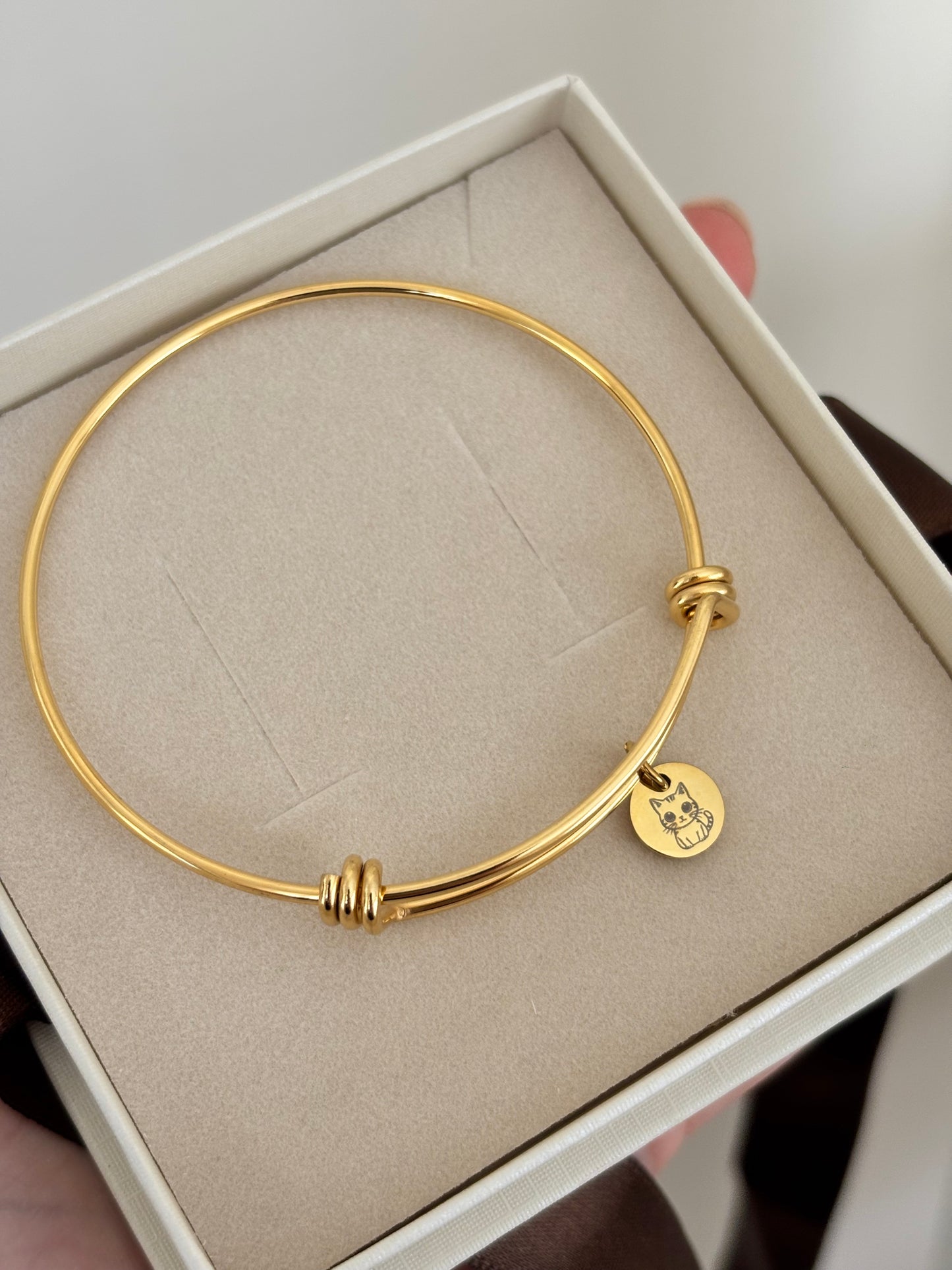 Brazalete Rígido
